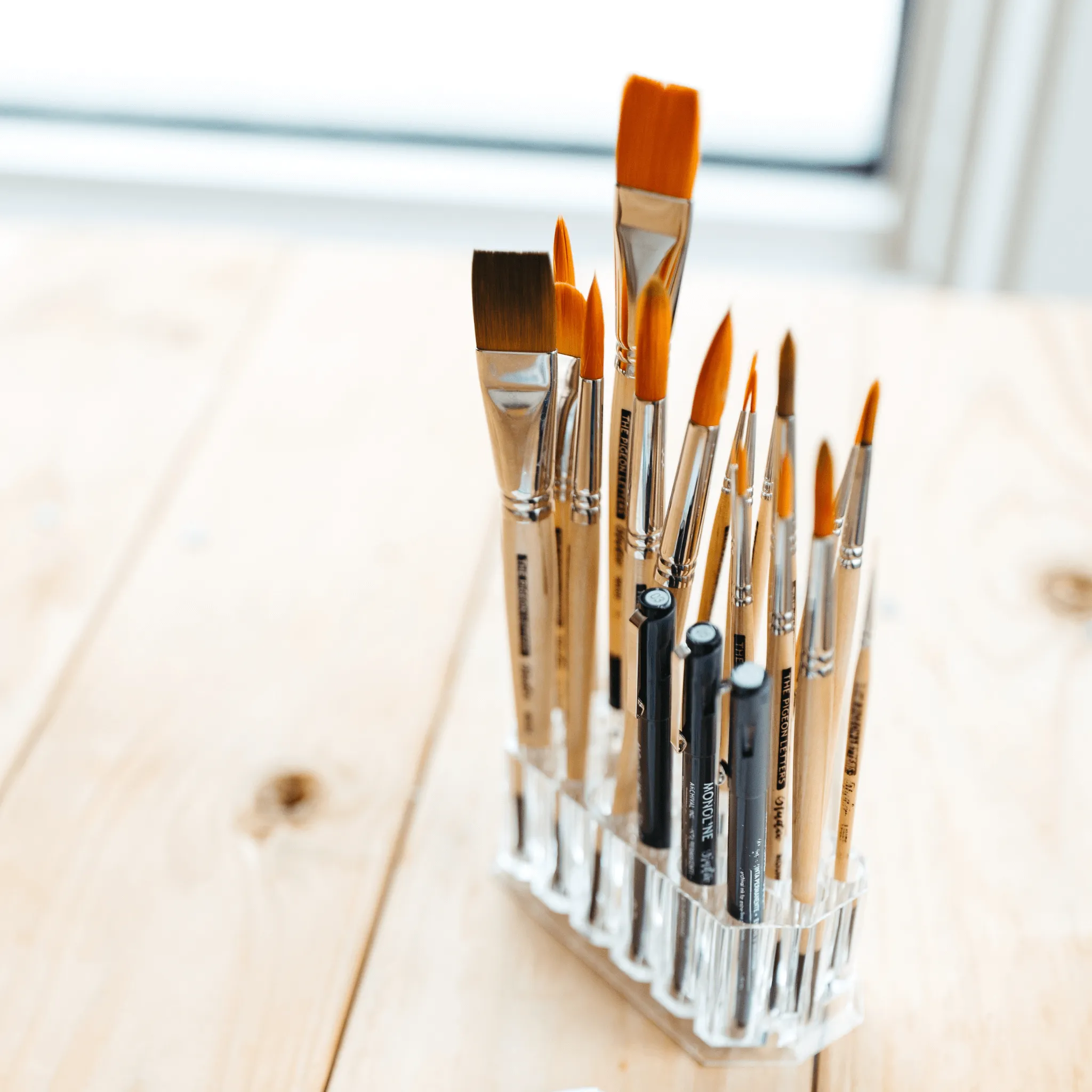 #4 Studio Round Paintbrush