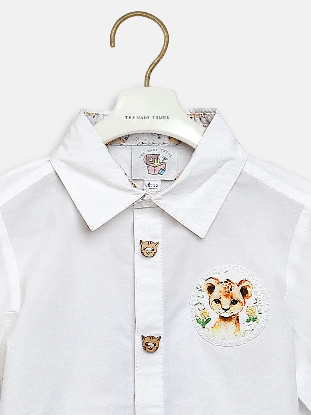 Classic Shirt with a Little Leo Bow