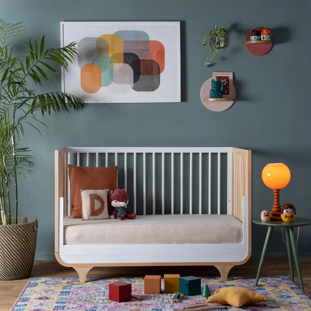 dadada Baby Jolly 3-in-1 Convertible Crib