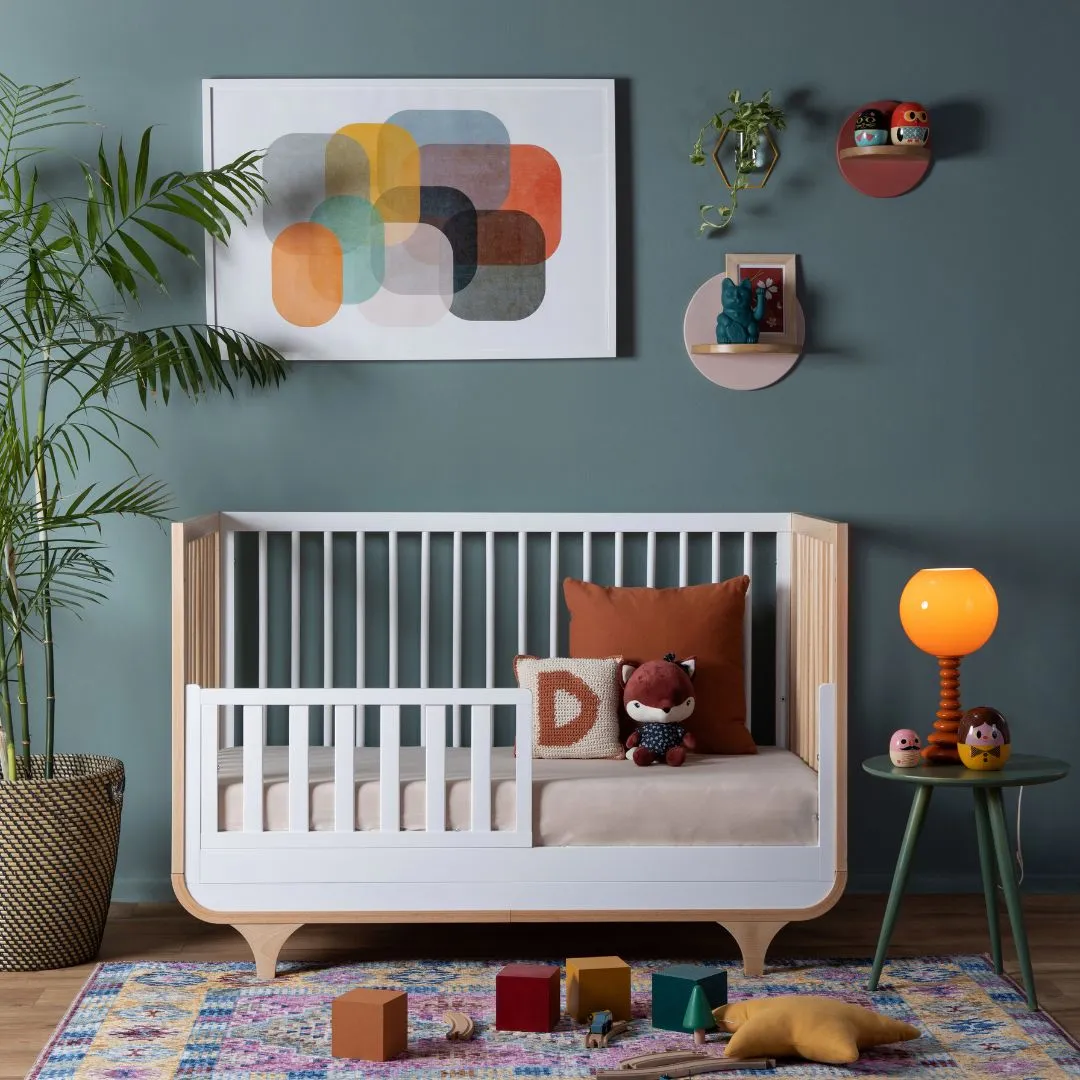 dadada Baby Jolly 3-in-1 Convertible Crib