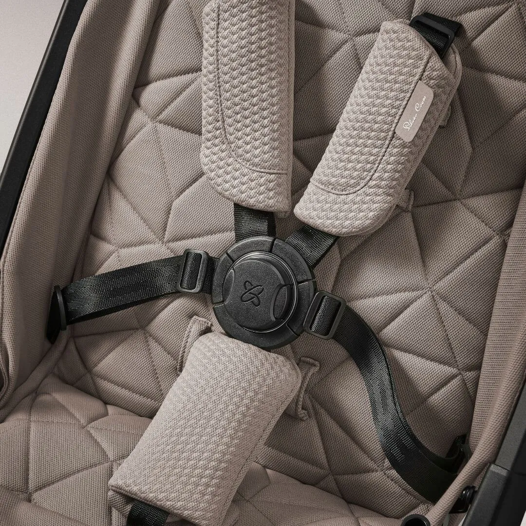 Silver Cross Clic - Cobble **PRE-ORDER, STOCK DUE DECEMBER**