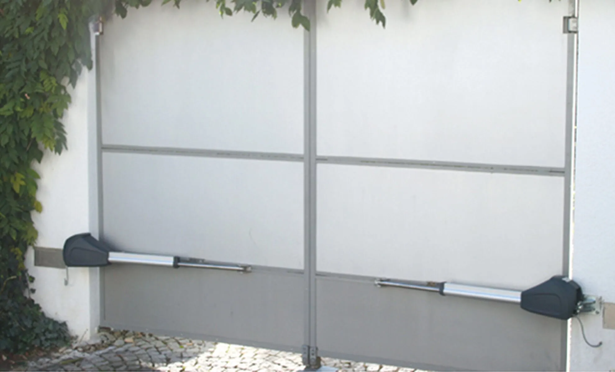 Twist 350 Swing Gate Operator (2 Leaf Set)